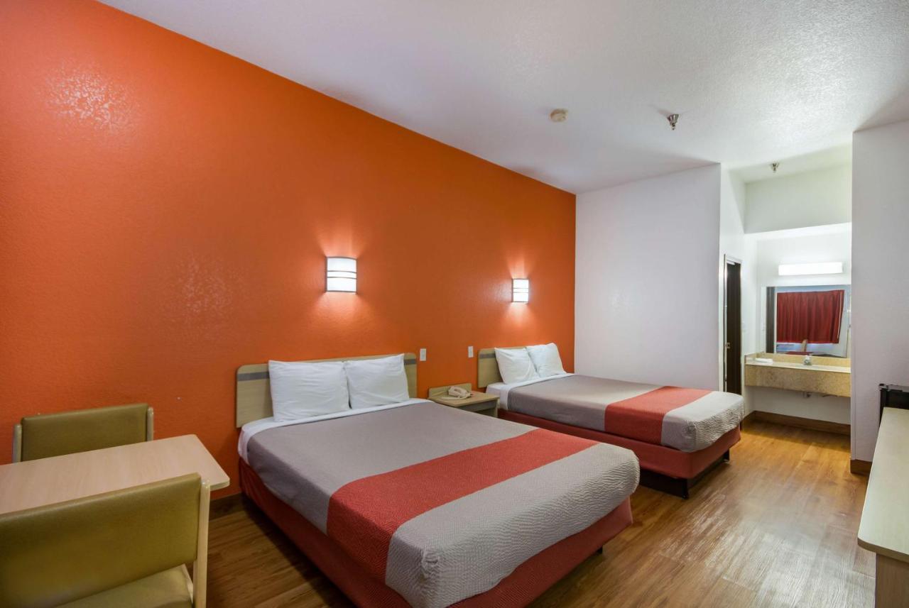 Motel 6-Humble, Tx Экстерьер фото