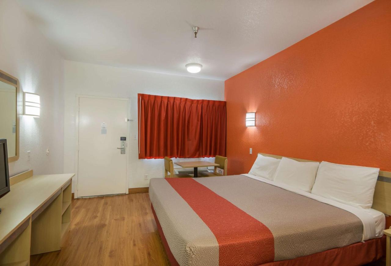 Motel 6-Humble, Tx Экстерьер фото
